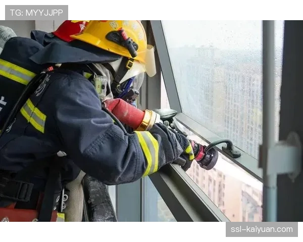 博洛尼亚训练课重点演练由守转攻，以破解对手密集防守